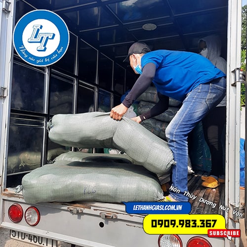 mũ bảo hộ Thùy Dương có nút vặn hay các loại vật dụng bảo hộ không thể thiếu tại công trường. mũ bảo hộ Thùy Dương có nút vặn hay các loại vật dụng bảo hộ không thể thiếu tại công trường.