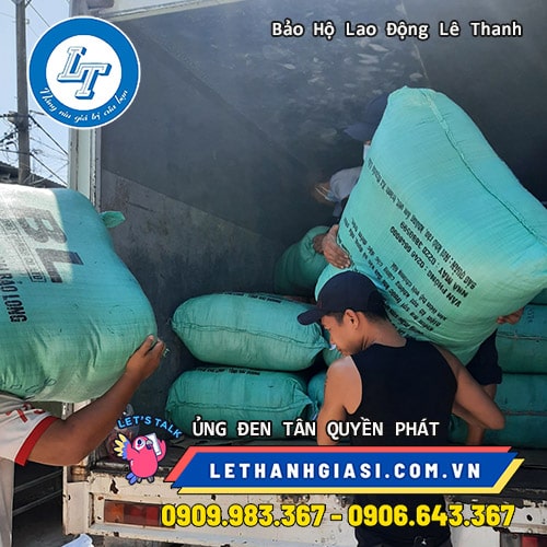 ủng nhựa đen Tân Quyền Phát giá sỉ ủng nhựa đen Tân Quyền Phát giá sỉ