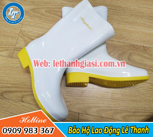 Ủng trắng đế vàng thùy dương