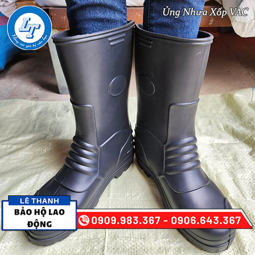 ủng bảo hộ lao động VAC giá sỉ ủng bảo hộ lao động VAC giá sỉ