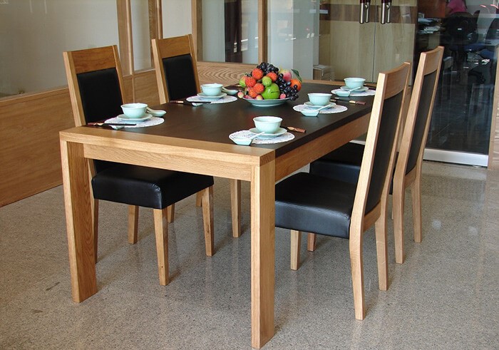 Bàn ăn hiện đại sang trọng dành cho căn hộ chung cư