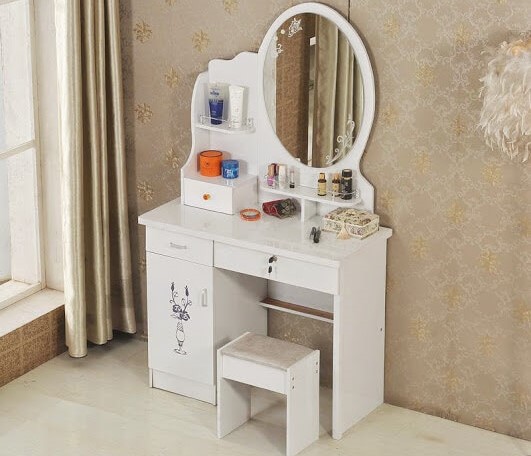 Bàn trang điểm đẹp dành cho căn hộ chung cư hiện đại