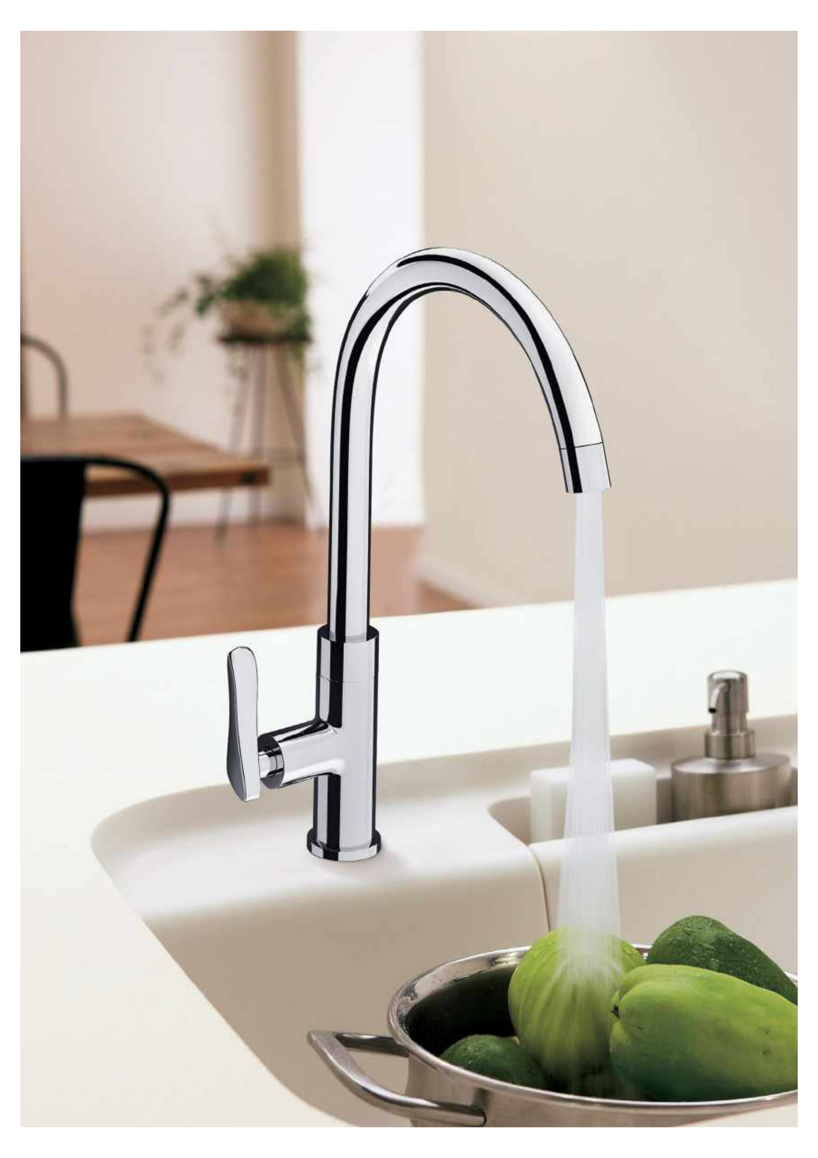 Sen vòi bếp nóng lạnh INAX SFV-802S làm tăng thêm thẩm mỹ Sen vòi bếp nóng lạnh INAX SFV-802S làm tăng thêm thẩm mỹ