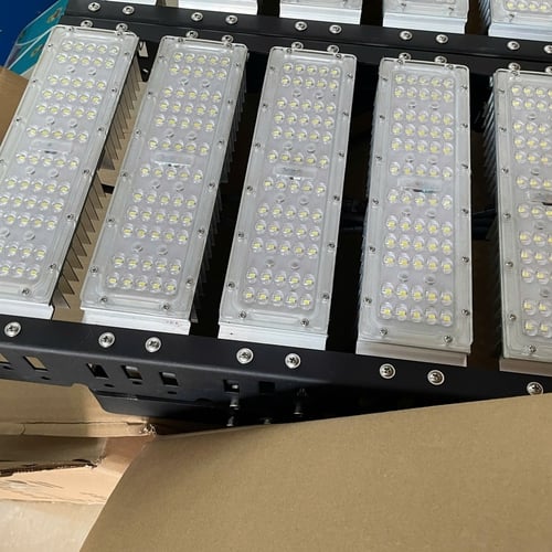 [Philips Inside] Đèn Pha LED Modules Chiếu Sáng Nút Giao Thông Đường Bộ Citilight CTL150M 500W LED750/CW 220-240V 75000LM
