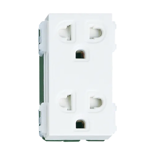 WEV1582SW Ổ cắm đôi 3 chấu màu trắng có màn che 16A 250V cắm nhanh Panasonic