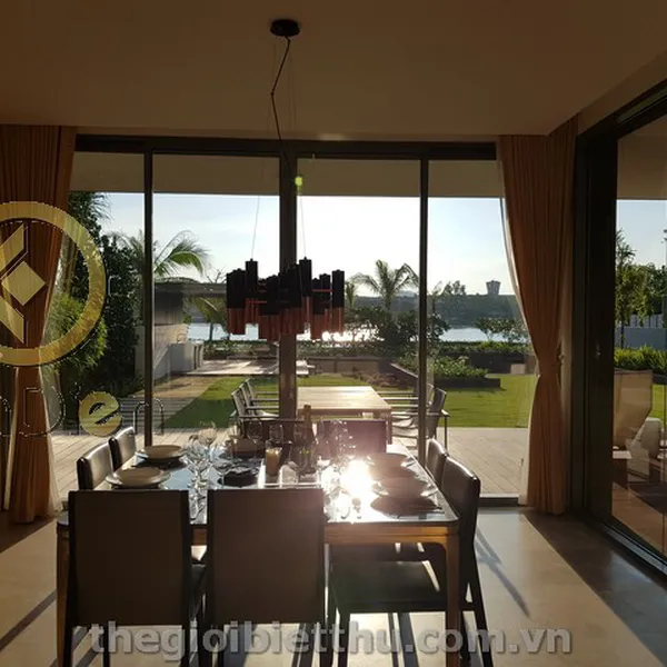 Bán căn biệt thự Holm ven sông Thảo Điền thành phố Thủ Đức giá 280 tỷ Bán căn biệt thự Holm ven sông Thảo Điền thành phố Thủ Đức giá 280 tỷ