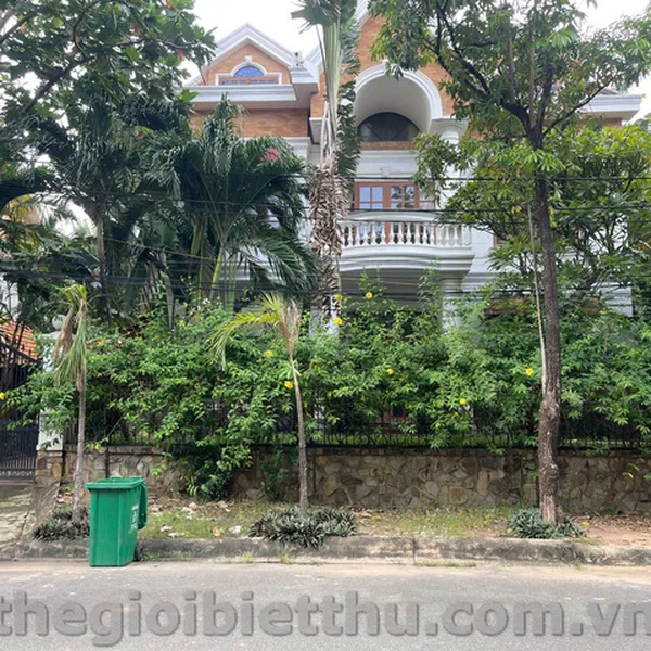 Cho Thuê Biệt Thự Cao Cấp 215H8 Nguyễn Văn Hưởng khu biệt thự Phú Tường Compound Thảo Điền Cho Thuê Biệt Thự Cao Cấp 215H8 Nguyễn Văn Hưởng khu biệt thự Phú Tường Compound Thảo Điền