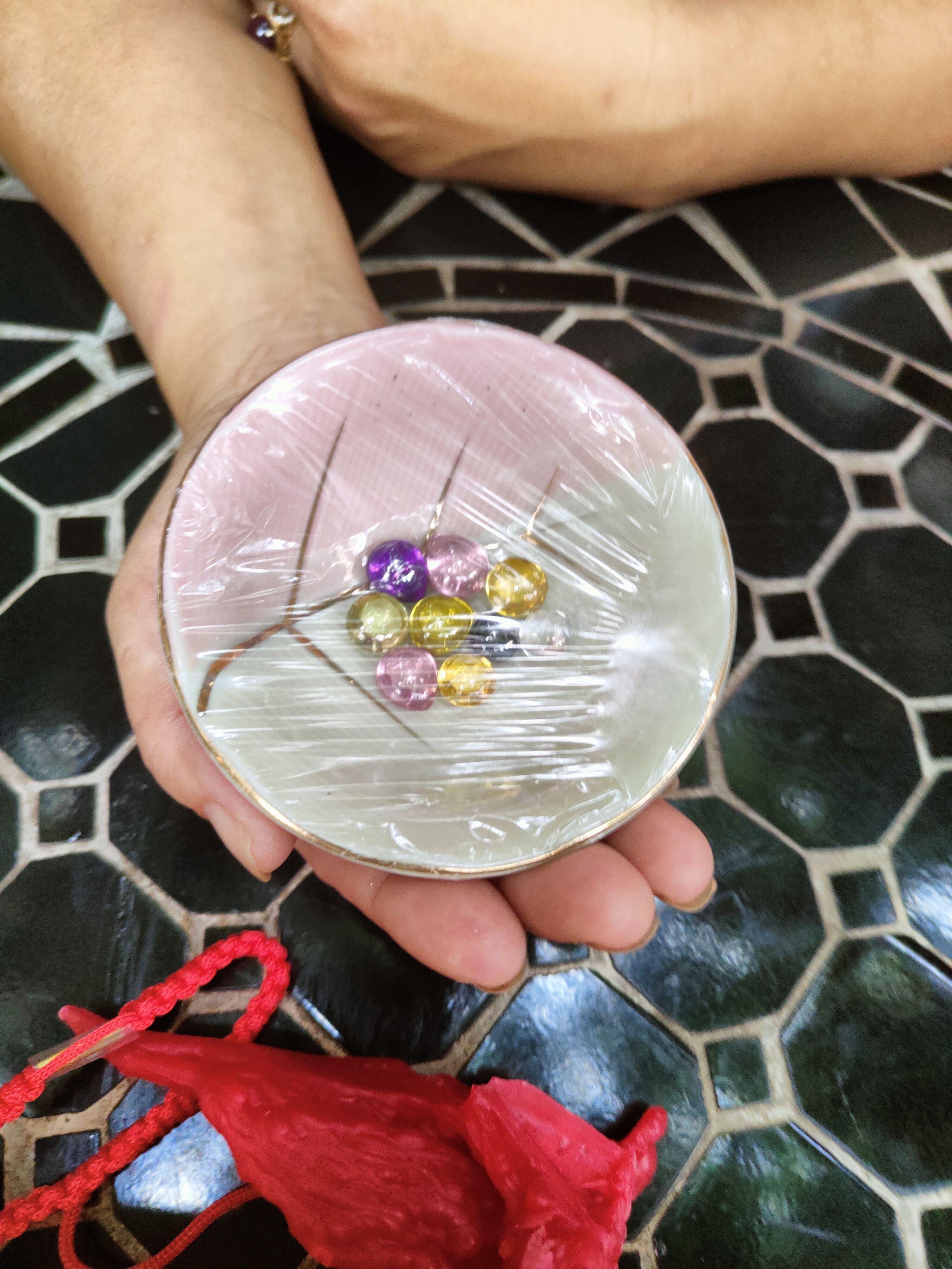 Nhận năng lượng 9 ngọc Naga giúp tài lộc vượng tiến, hộ mệnh hiệu quả Nhận năng lượng 9 ngọc Naga giúp tài lộc vượng tiến, hộ mệnh hiệu quả