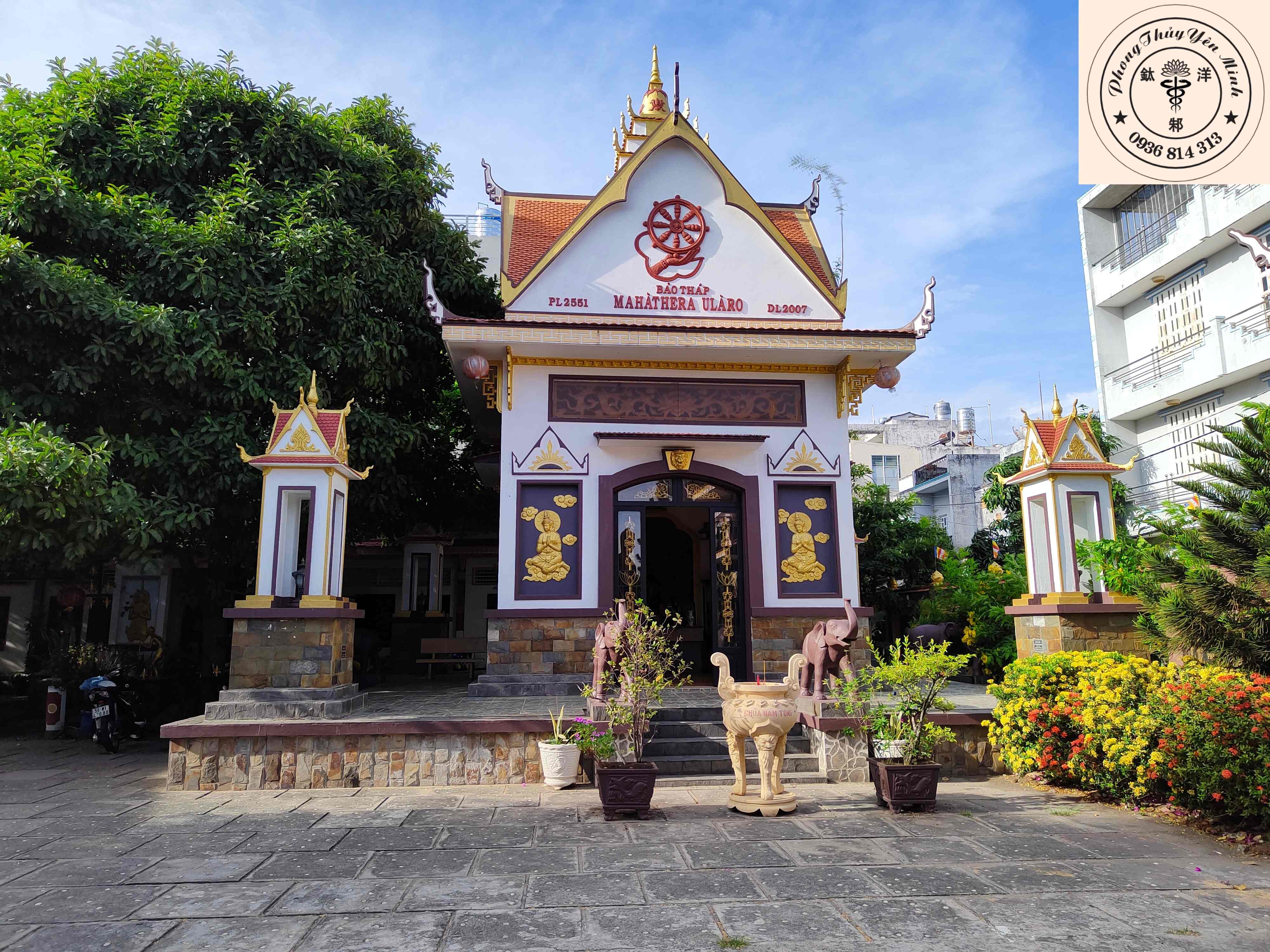 Bảo tháp chùa Nam Tông Bảo tháp chùa Nam Tông