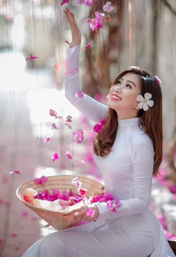 Siêng tu Đạo Thánh giúp thoát khỏi đau khổ Luân Hồi Siêng tu Đạo Thánh giúp thoát khỏi đau khổ Luân Hồi