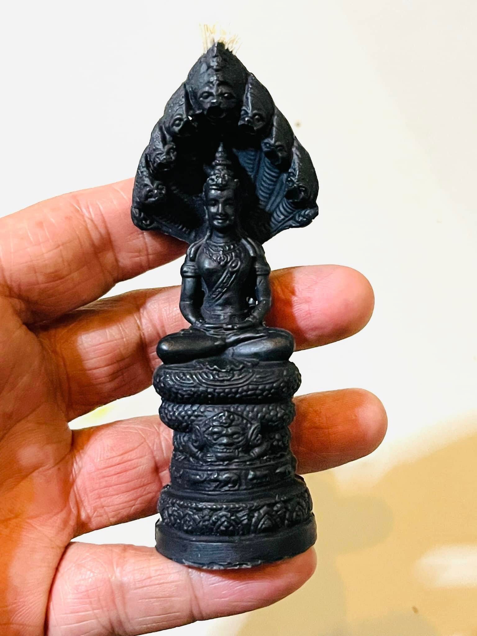 Nến Jatukham Rammathep - độ tài lộc mạnh Nến Jatukham Rammathep - độ tài lộc mạnh