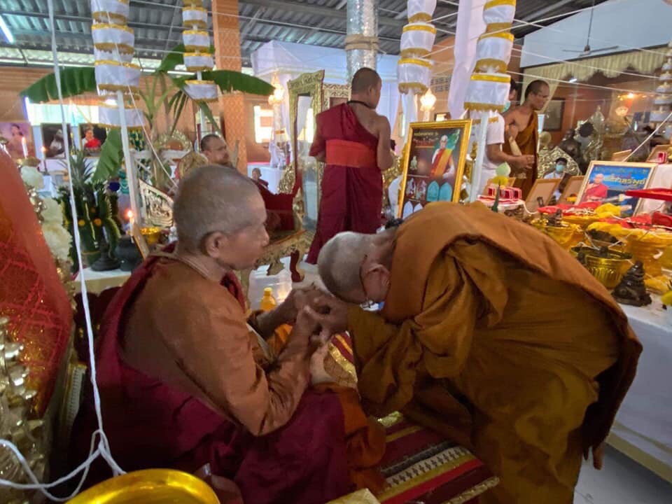 LP Simpalee ban phước trong đại lễ tháng 3/2020 LP Simpalee ban phước trong đại lễ tháng 3/2020