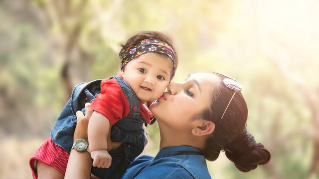 Mẹ và con - không hạnh phúc nào bằng ! Mẹ và con - không hạnh phúc nào bằng !