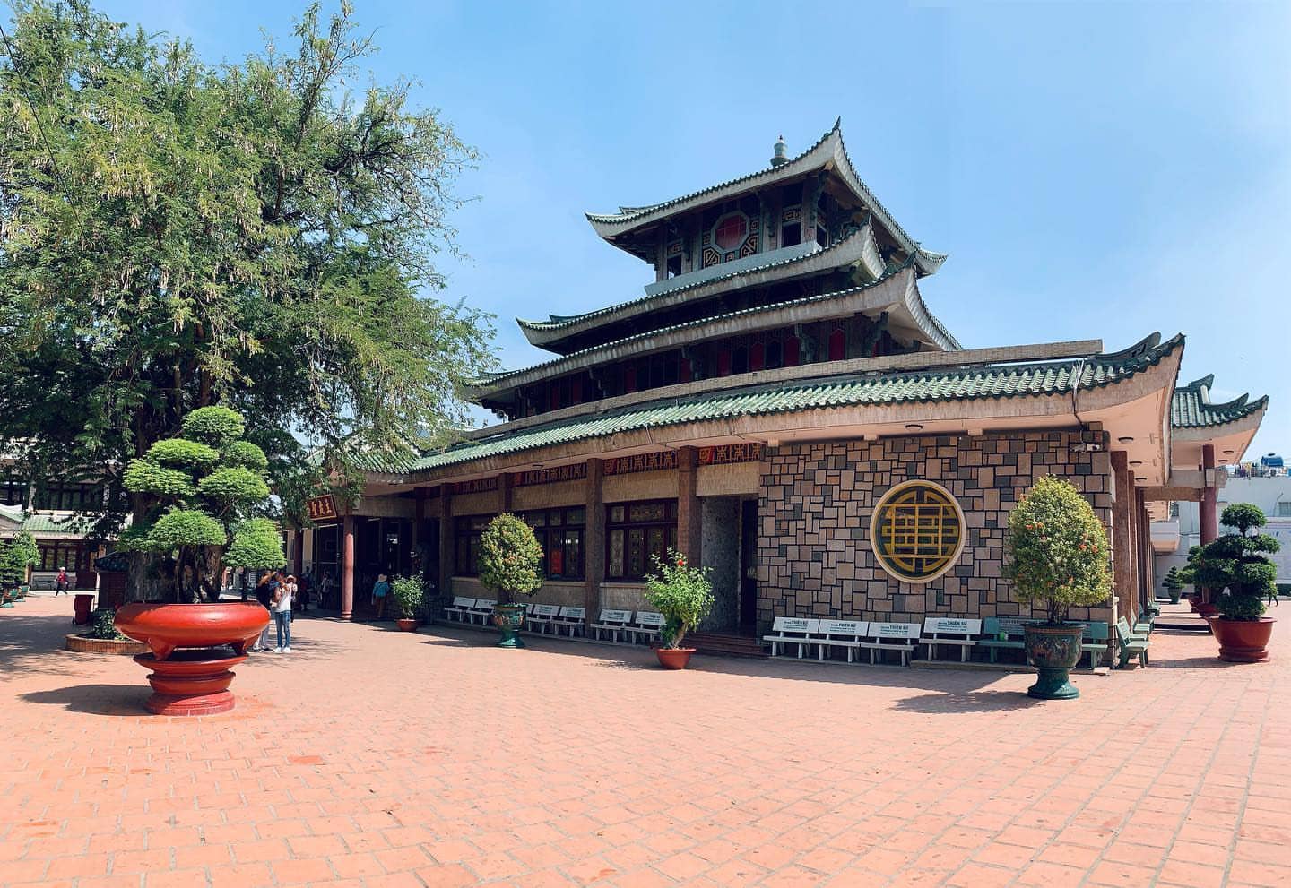 Miếu bà chúa xứ núi Sam Miếu bà chúa xứ núi Sam