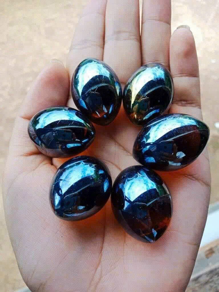 Ngọc Naga đen Ngọc Naga đen