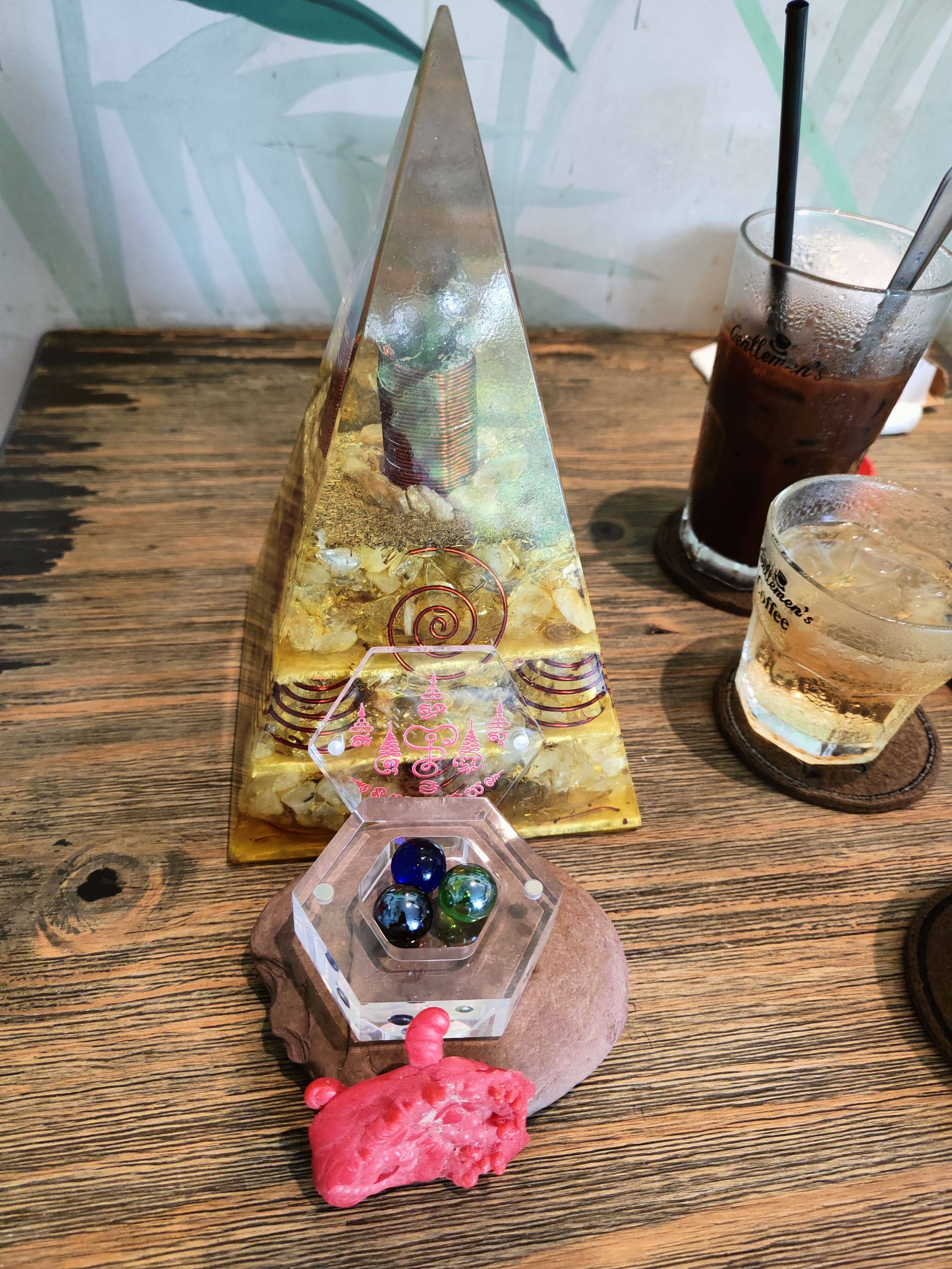 Kim tự tháp sinh khí - công nghệ của chủng thứ 3 Lemurian Kim tự tháp sinh khí - công nghệ của chủng thứ 3 Lemurian