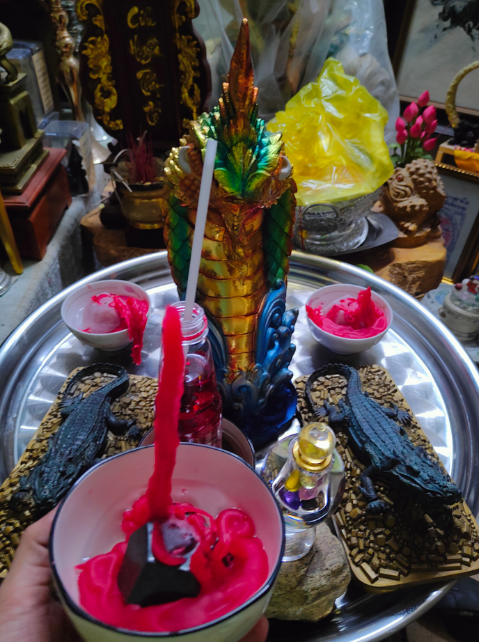 Nến rồng thần Nến rồng thần