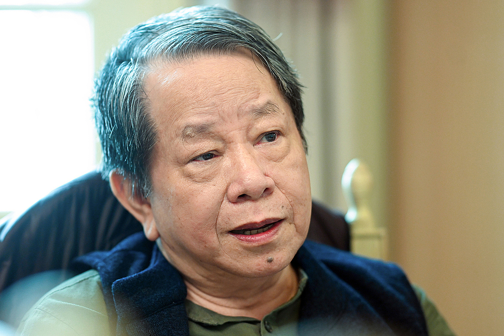 Nhà nghiên cứu Nguyễn Trần Bạt Nhà nghiên cứu Nguyễn Trần Bạt