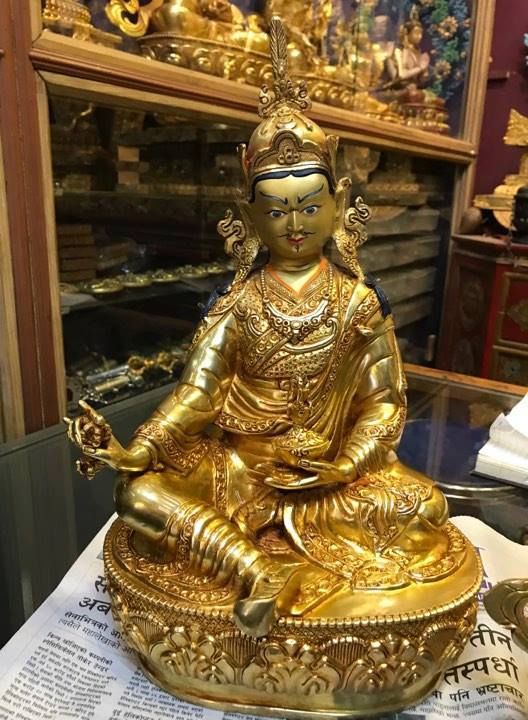 tượng liên hoa sanh đại sư tượng liên hoa sanh đại sư