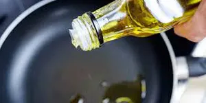 DẦU ĂN SỬ DỤNG MỘT LẦN NÊN TÁI SỬ DỤNG HAY BỎ ĐI?