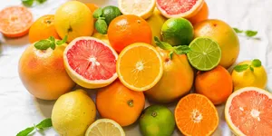 Sống khỏe giữa Covid-19: 8 loại thực phẩm tăng cường miễn dịch