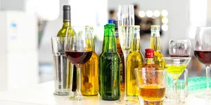 Độ Rượu Là Gì? Cách Tính Độ Rượu? Máy Đo Độ Rượu Thông Dụng Hiện Nay