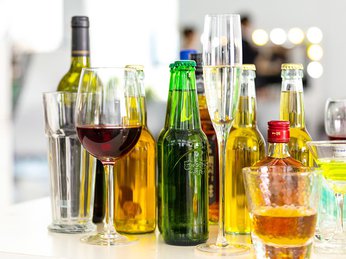 Độ Rượu Là Gì? Cách Tính Độ Rượu? Máy Đo Độ Rượu Thông Dụng Hiện Nay