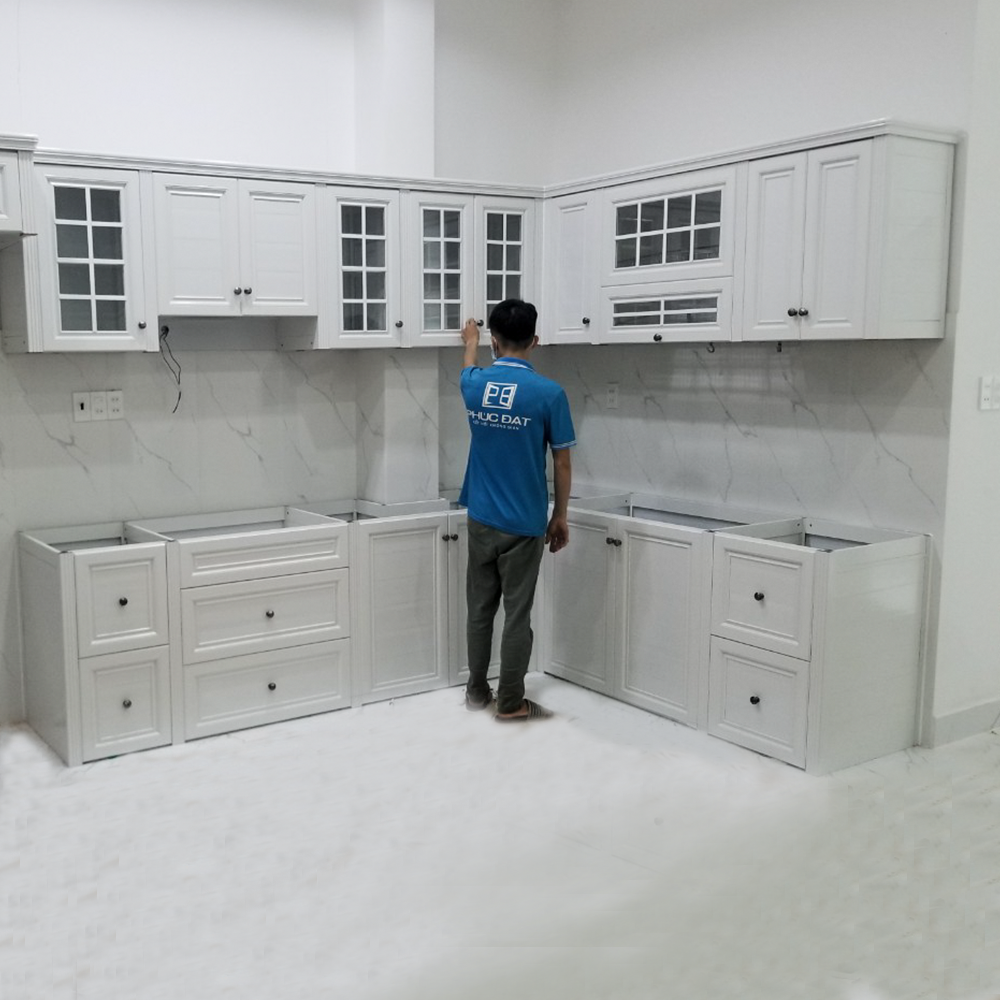 Báo giá và tổng hợp mẫu tủ bếp nhôm kính màu trắng sứ đẹp nhất 2020 – Ưu đãi đến 10%