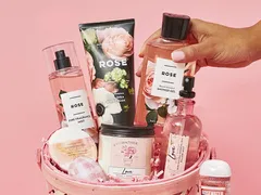 Sữa tắm thơm mùi nước hoa nào tốt nhất hiện nay?
