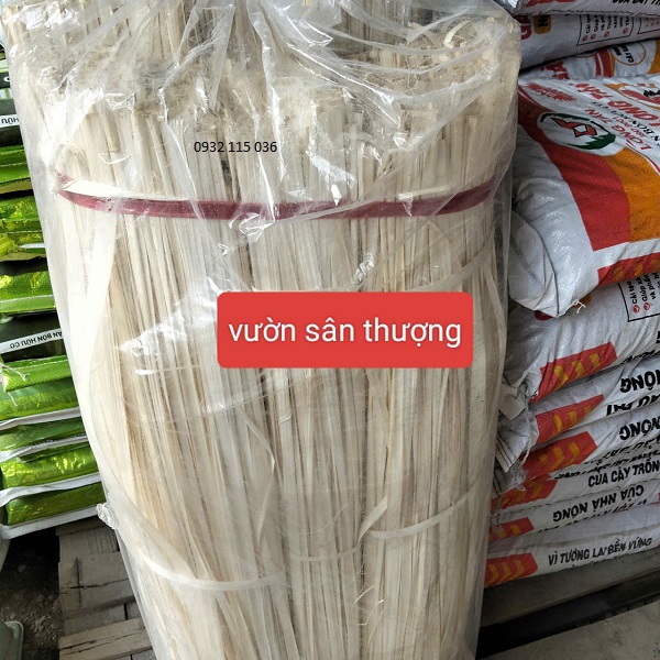 day-lat-goi-banh-chung