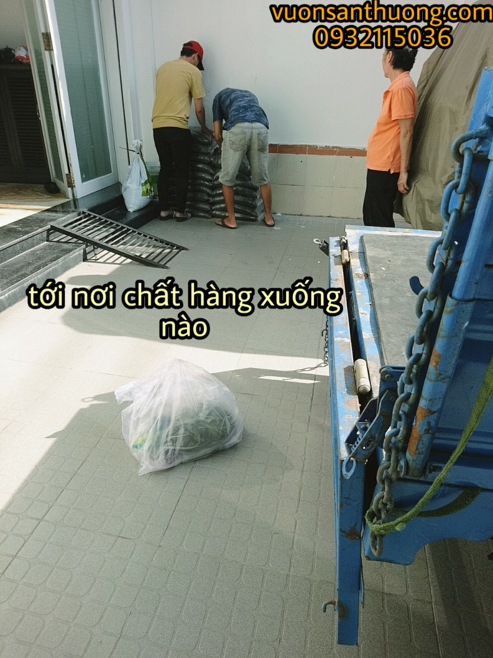 tới nơi tập kết hàng xuống tới nơi tập kết hàng xuống