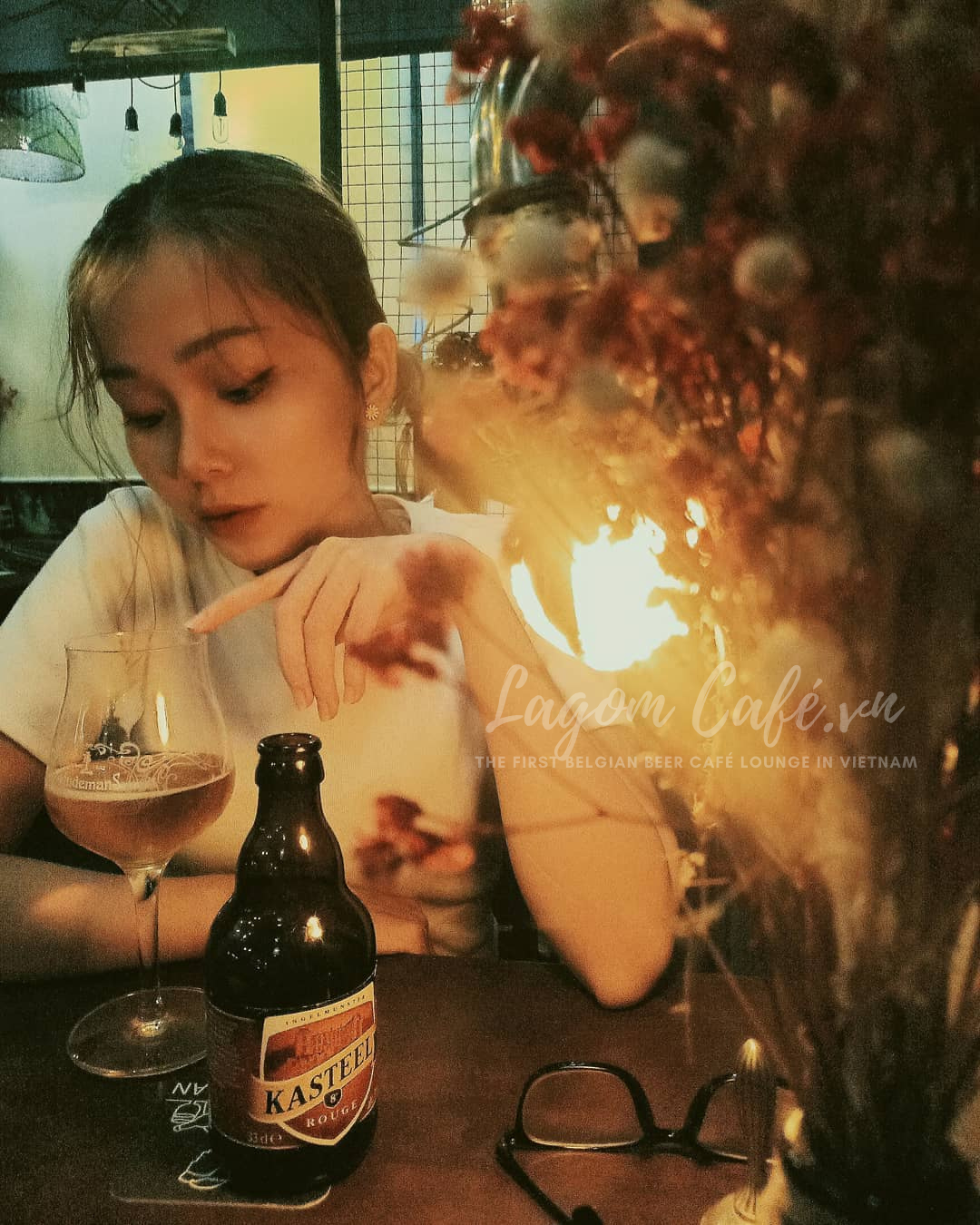 Phải chăng vì mải chạy theo guồng quay cuộc sống vật chất bên ngoài, chúng ta đã quên tưới tắm cho tâm hồn của chính mình? Phải chăng vì mải chạy theo guồng quay cuộc sống vật chất bên ngoài, chúng ta đã quên tưới tắm cho tâm hồn của chính mình?