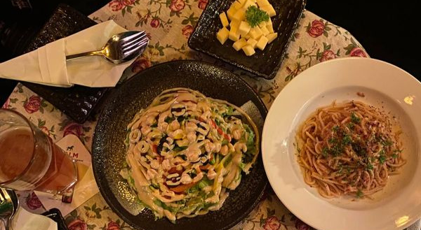 reviews facebook lagom cafe belgian beer lounge hcm tran phuong anh