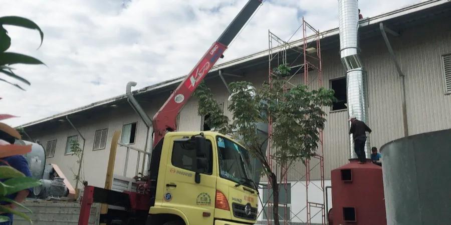 Cho thuê xe tải cẩu giá rẻ tại TP Hồ Chí Minh