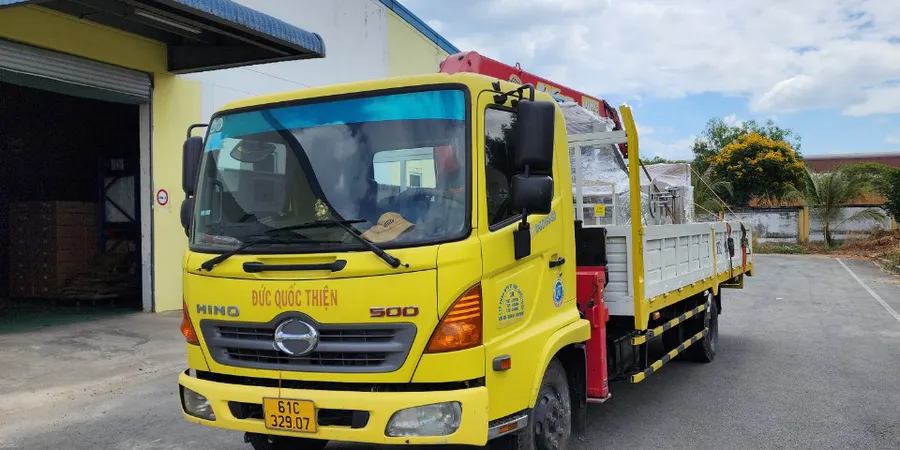 Dịch vụ cho thuê xe tải cẩu chuyên nghiệp tại KCN Vsip 1 của Đức Quốc Thiện