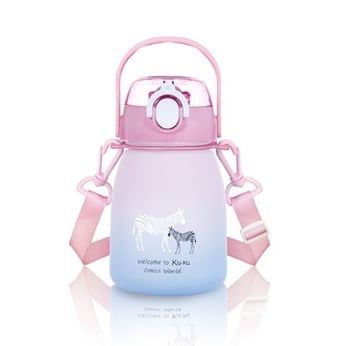Bình uống nước có ống hút cho bé bằng nhựa Tritan KUKU 600 mL KUKU – 5621