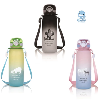 Bình uống nước có ống hút cho bé bằng nhựa Tritan KUKU 700 mL KUKU – 5620