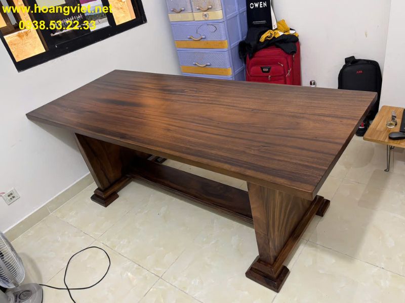 Bàn gỗ me tây thiết kế đẹp Bàn gỗ me tây thiết kế đẹp