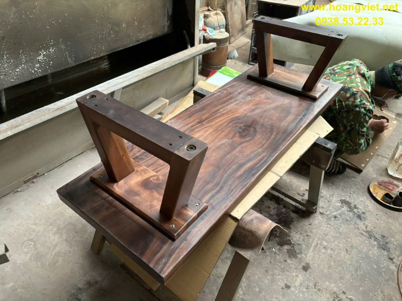 Bàn trà sofa ngồi bệt gỗ me tây dạng chữ nhật Bàn trà sofa ngồi bệt gỗ me tây dạng chữ nhật