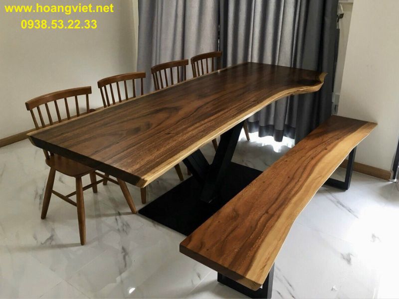 Chân sắt hiện đại kết hợp mặt gỗ me tây Chân sắt hiện đại kết hợp mặt gỗ me tây