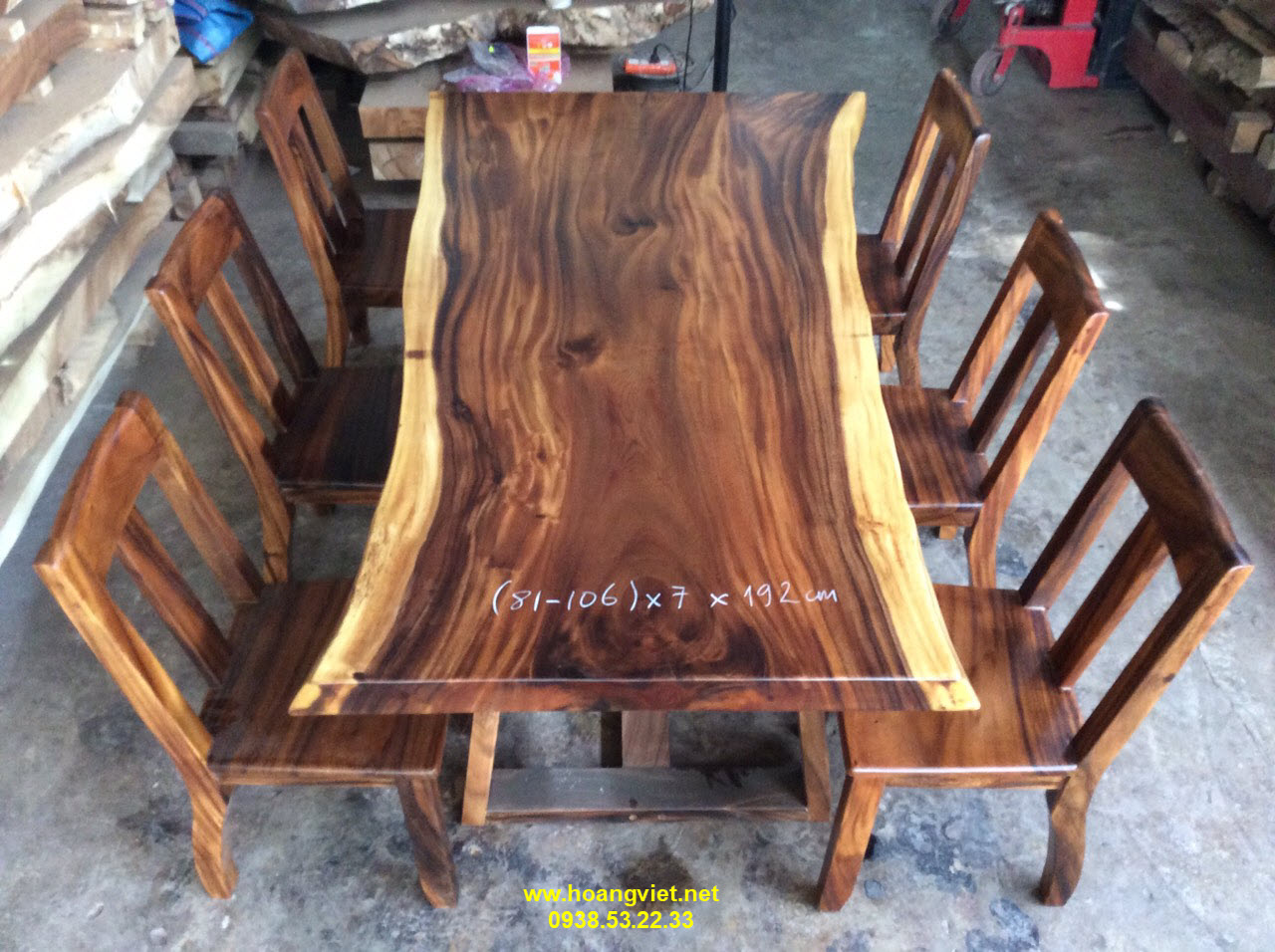 Bộ bàn ăn nguyên bìa 6 ghế gỗ me tây. Bộ bàn ăn nguyên bìa 6 ghế gỗ me tây.