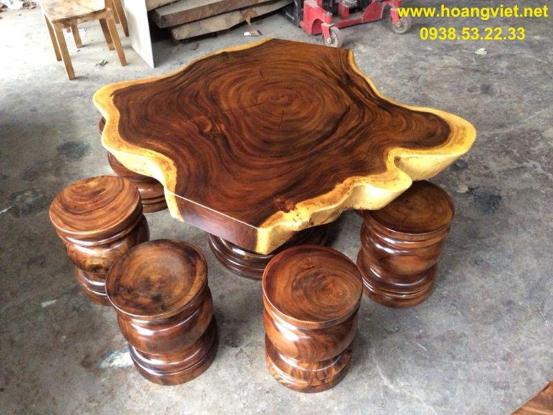 Bàn trà gỗ me tây nguyên khối nghệ thuật Bàn trà gỗ me tây nguyên khối nghệ thuật