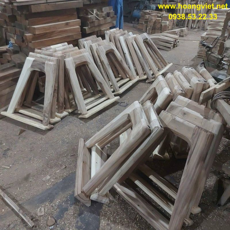 Chân bàn dài gỗ me tây V7 Chân bàn dài gỗ me tây V7