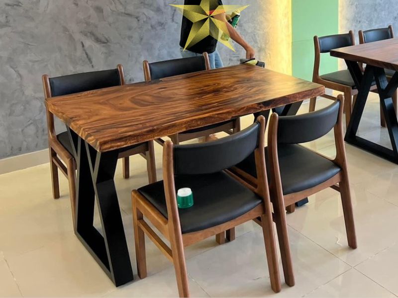 Bàn ăn 4 ghế gỗ me tây dài 1m2 Bàn ăn 4 ghế gỗ me tây dài 1m2