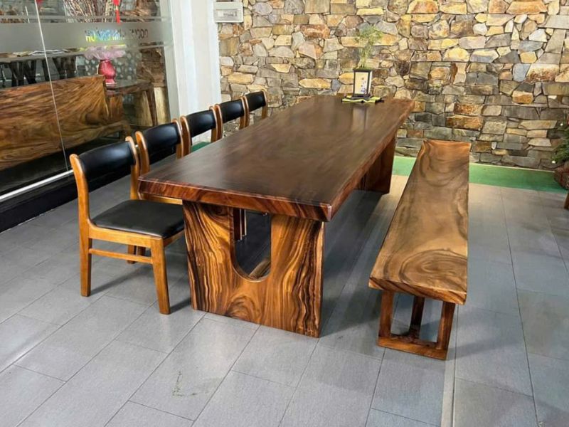 Bàn ăn ghế băng dài 10 người gỗ me tây. Bàn ăn ghế băng dài 10 người gỗ me tây.