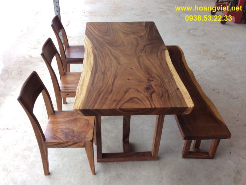Bàn ăn gỗ me tây nguyên khối dài 1m8 Bàn ăn gỗ me tây nguyên khối dài 1m8