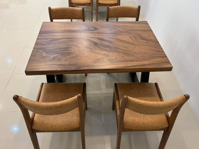 Bàn ăn gỗ me tây 4 ghế bella Bàn ăn gỗ me tây 4 ghế bella