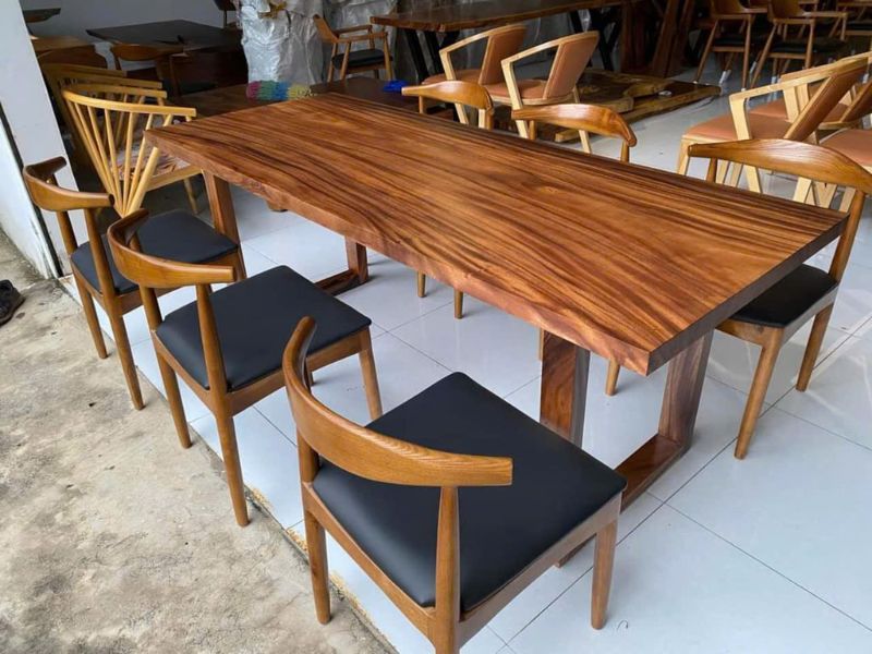 Bàn ăn gõ me tây nguyên tấm 6 ghế bull Bàn ăn gõ me tây nguyên tấm 6 ghế bull