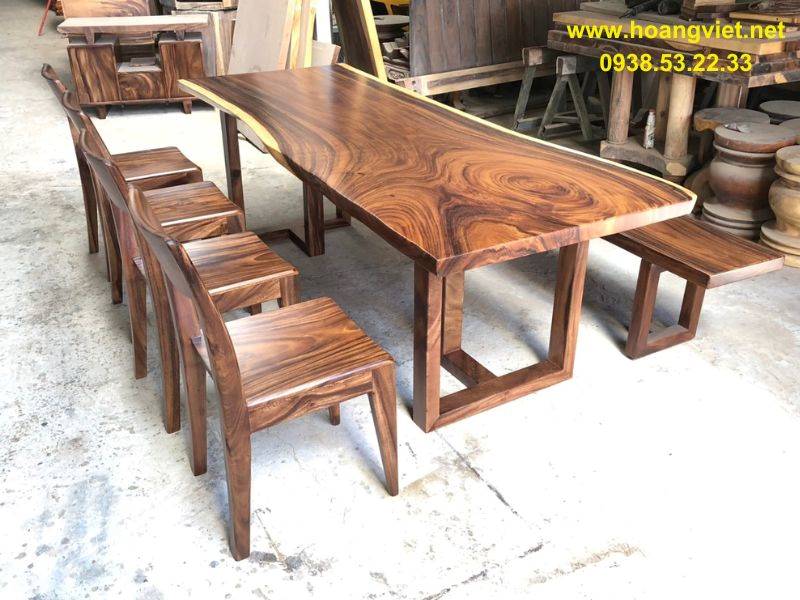 Bàn ăn gỗ me tây 8 người Bàn ăn gỗ me tây 8 người
