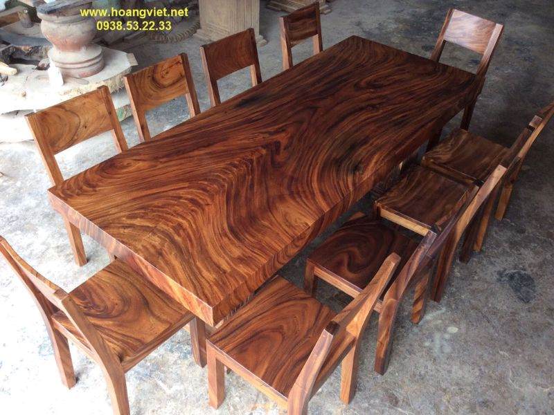 Bàn ăn gỗ me tây nguyên khối 10 ghế Bàn ăn gỗ me tây nguyên khối 10 ghế